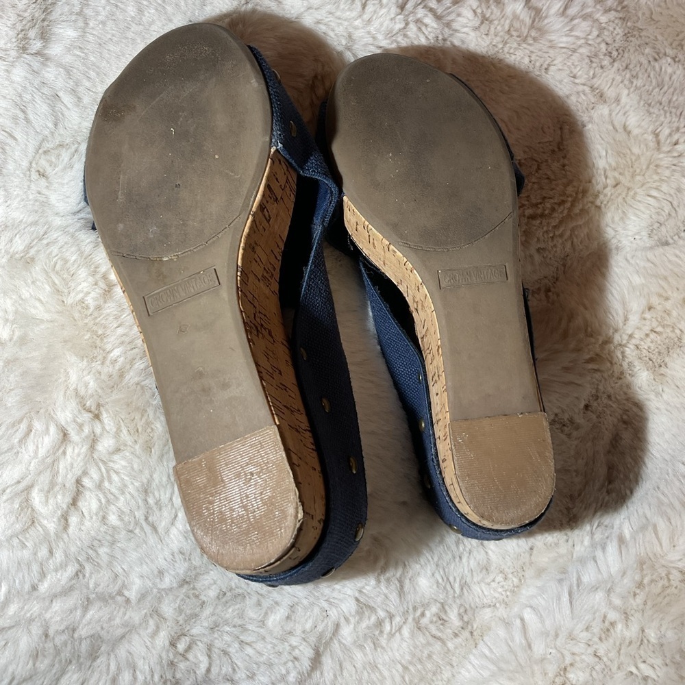 Crown Vintage Wedge Sandal - Picture 6 of 6